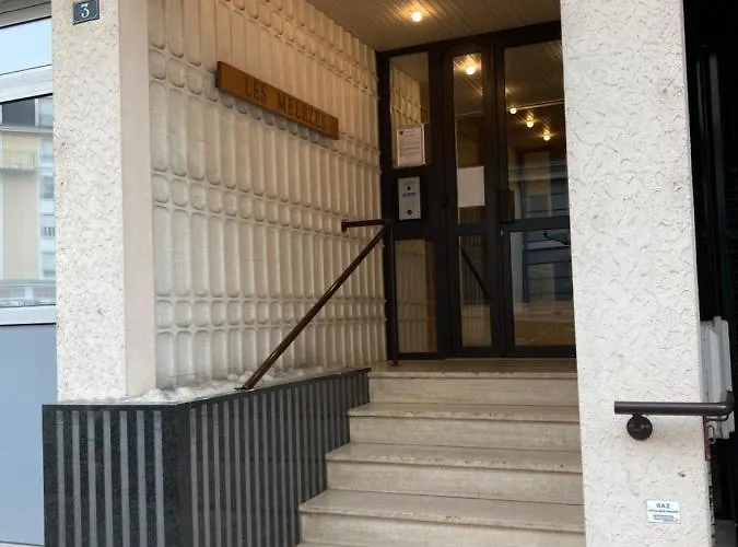 Charmant Et Hypercentral